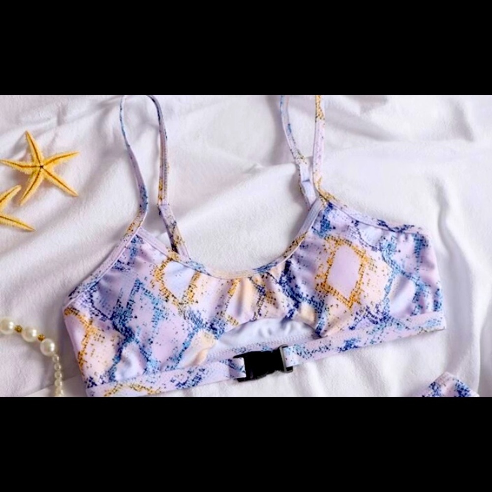 SHEIN multicolor snakeskin buckle BIKINI TOP